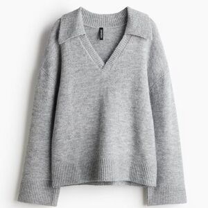 H&M Light Gray V-Neck Collared Knit Sweater